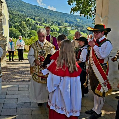 Die Pfarrei St. Andrä Die Pfarrei St. Andrä