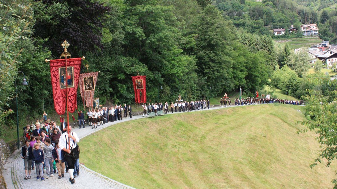 Die Pfarrei Vahrn Die Pfarrei Vahrn