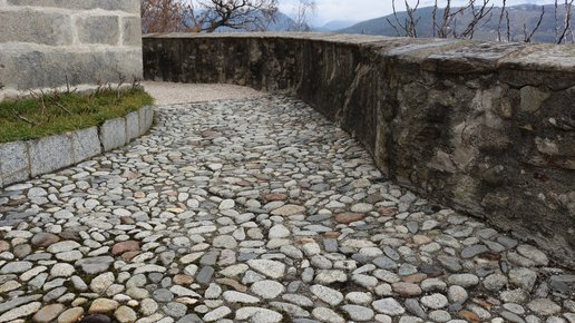 Die Pfarrei Vahrn Die Pfarrei Vahrn