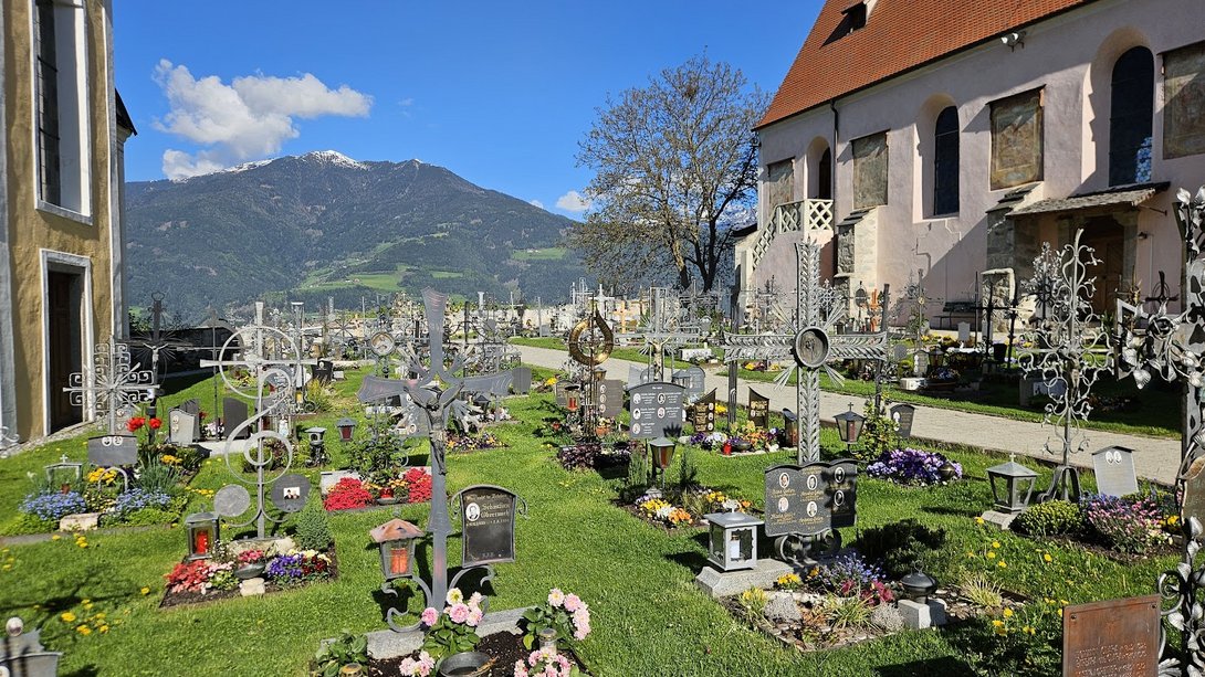 Die Pfarrei St. Andrä Die Pfarrei St. Andrä