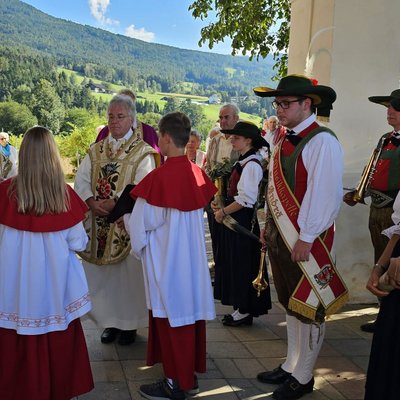 Die Pfarrei St. Andrä Die Pfarrei St. Andrä