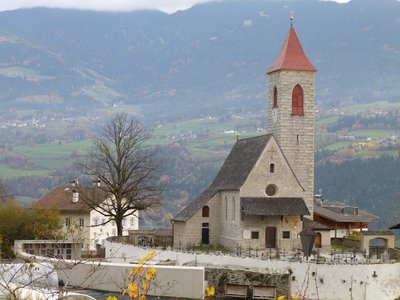 Die Pfarrei Tschötsch Die Pfarrei Tschötsch
