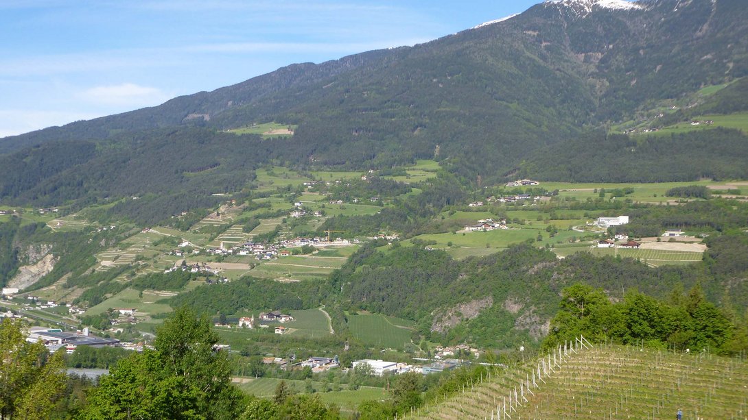 Die Pfarrei Tschötsch Die Pfarrei Tschötsch