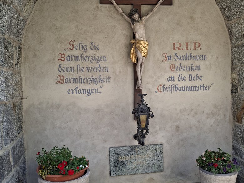 Die Pfarrei Franzensfeste Die Pfarrei Franzensfeste