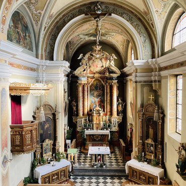 Kirche Elvas innen Die Pfarrei Natz