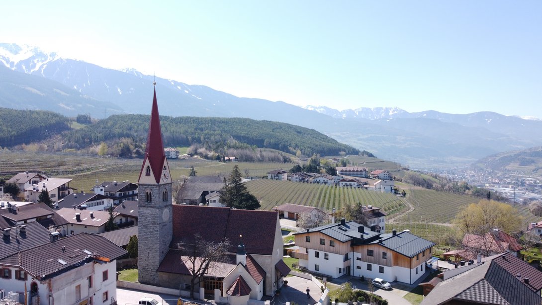 Kirche zum hl. Ägidius in Raas Die Pfarrei Natz