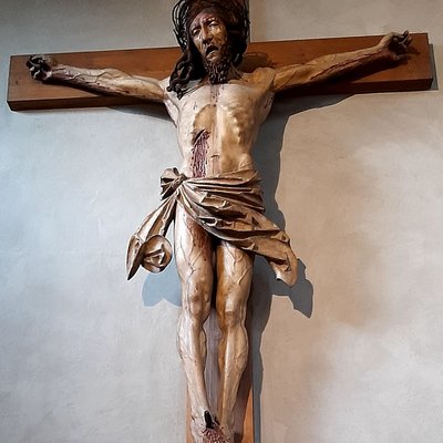 Bressanone Parrocchiale di Bressanone, il grande Crocifisso