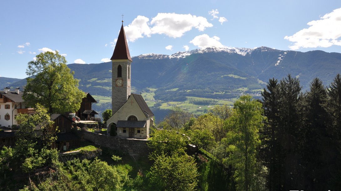 Die Pfarrei Tils Die Pfarrei Tils